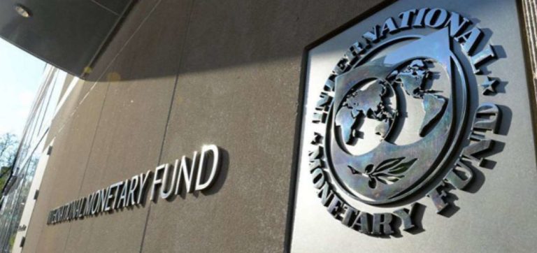 FMI reduce a 2.3% pronóstico del PIB para 2019 y destaca que AMLO heredará una economía estable