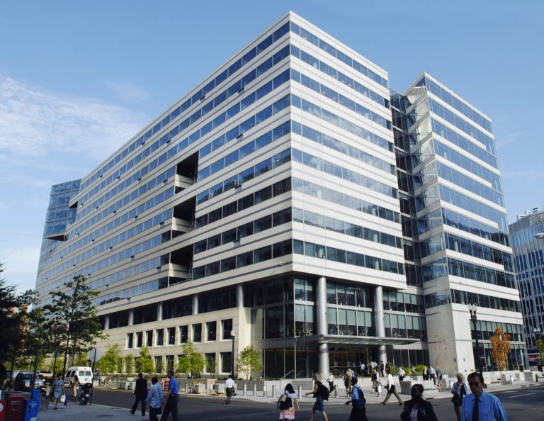 Reducir la pobreza y luchar contra el delito y la corrupción, entre los principales retos de México: FMI