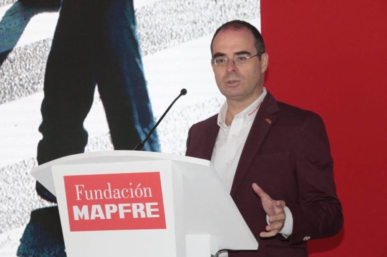 30% de vehículos conducidos en principales ciudades del país, exceden el límite de velocidad: MAPFRE