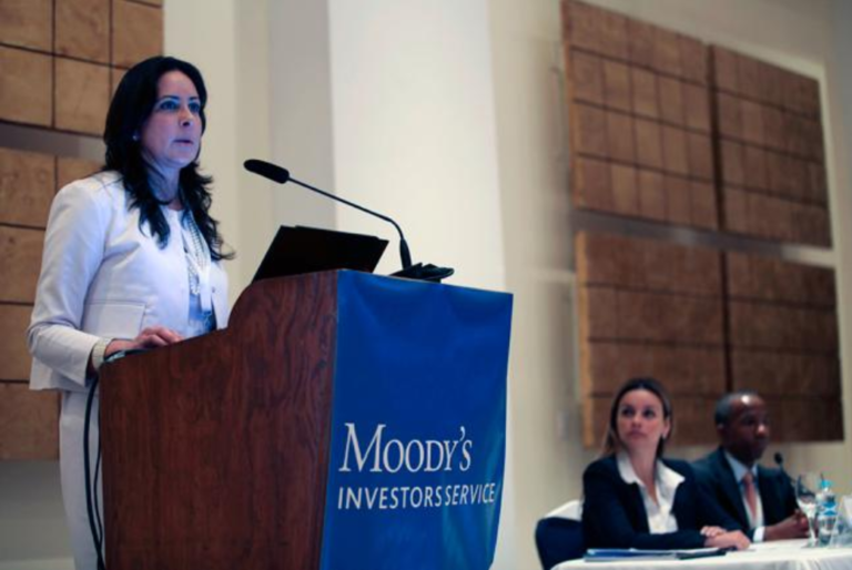 En riesgo, la confianza empresarial hacia el sector energético de México: Moody’s