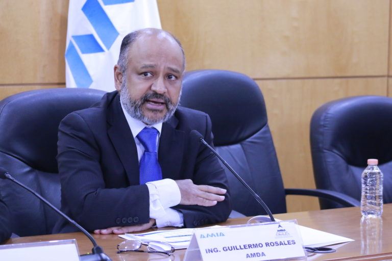 CONAMER publica proyecto para prórroga de regla de importación definitiva de autos usados