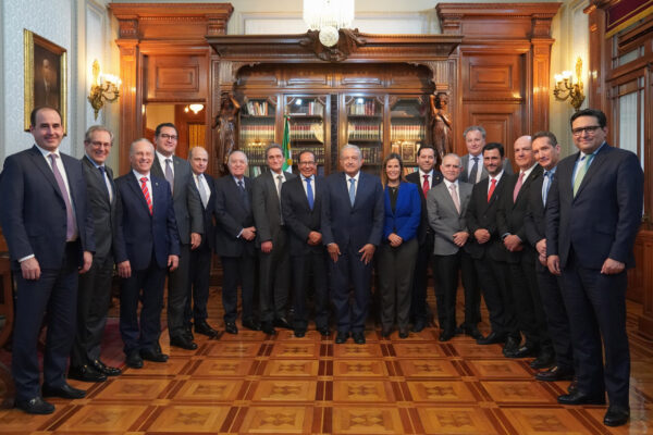 Reunión CCE y Presidente de México; sigue sin fecha paquete de obras de infraestructura