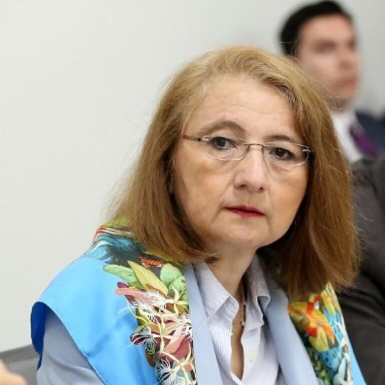 Luz_Ma_Mora