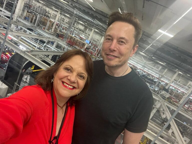 Martha_Tesla
