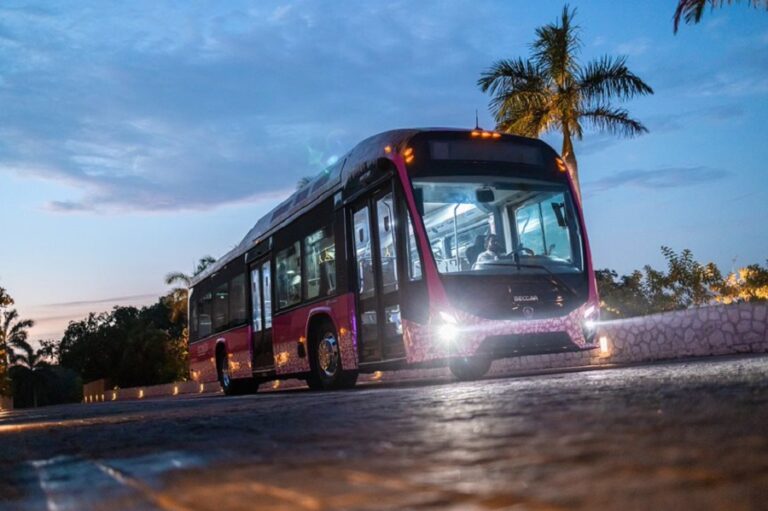 Scania_Xcaret_bus_electrico