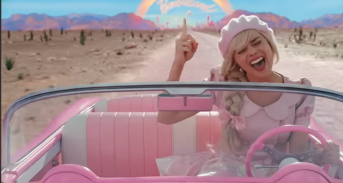 Barbie despierta fiebre rosa de productos
