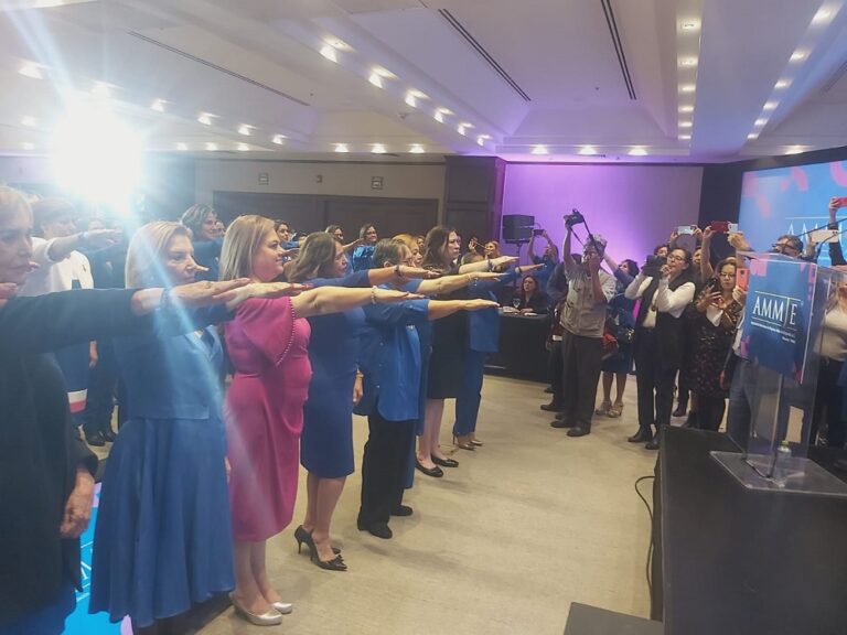 Presidenta AMMJE_Perla