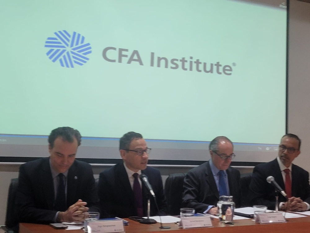 Convenio BMV-CFA Institute