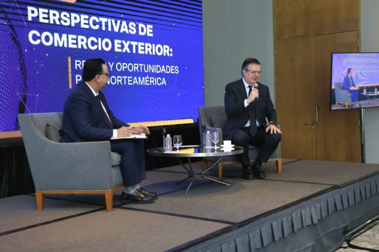 Juan José Sierra y Marcelo Ebrard