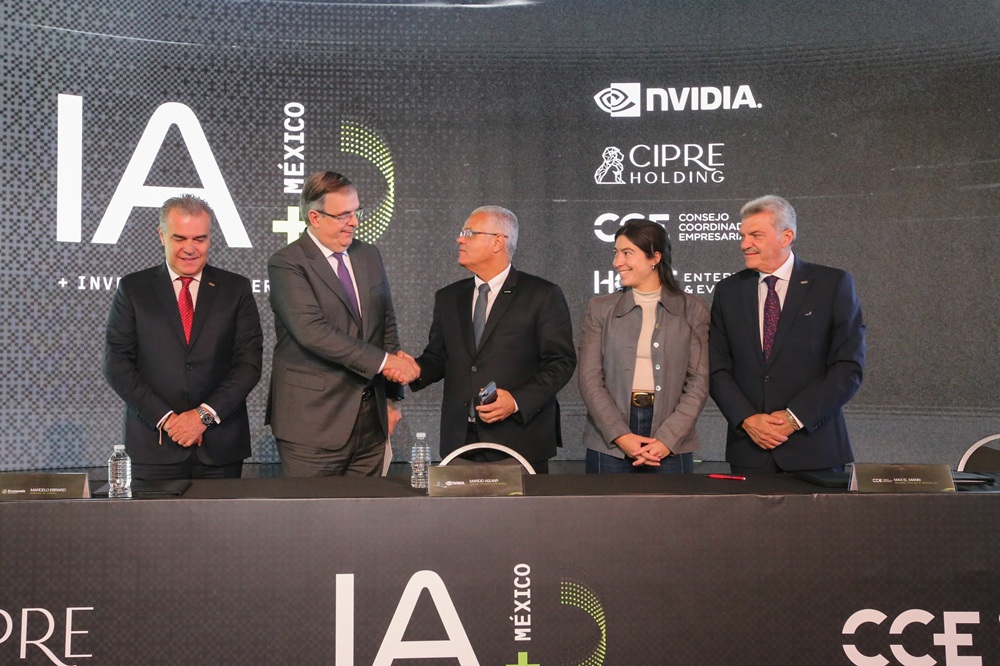 Sin pánico y con sangre fría en negociación arancelaria: Ebrard