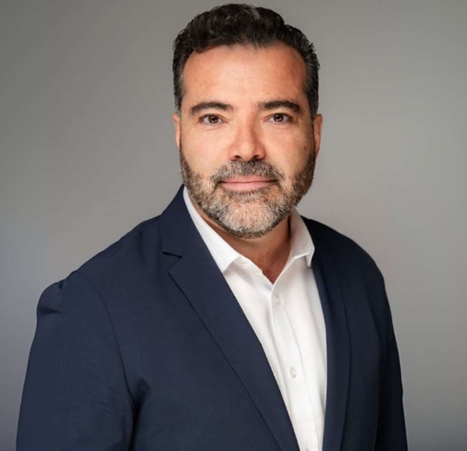 José Vargas Favero-Provenir