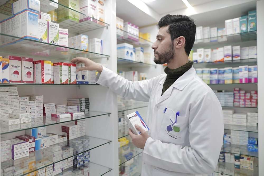 Sector farmacéutico anuncia inversiones de 10 mil mdp