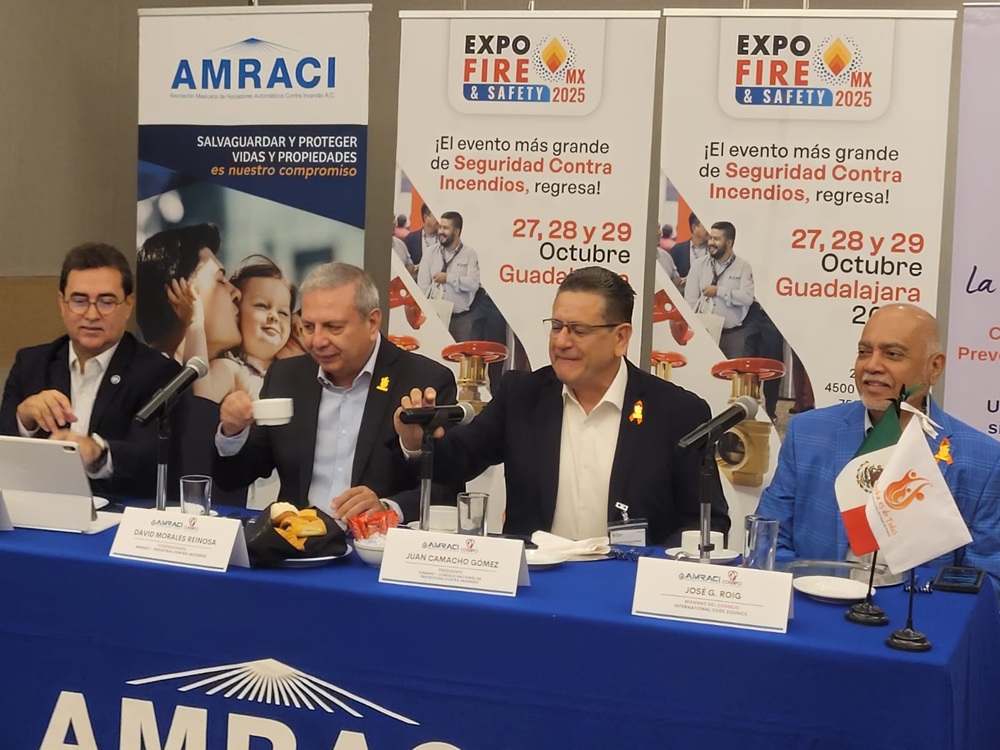 Presenta AMRACI/CONAPCI a Economía código contra incendios