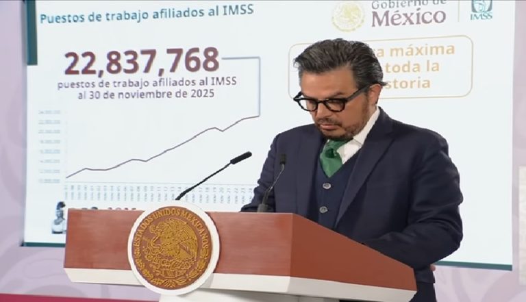 Zoé Robledo Aburto