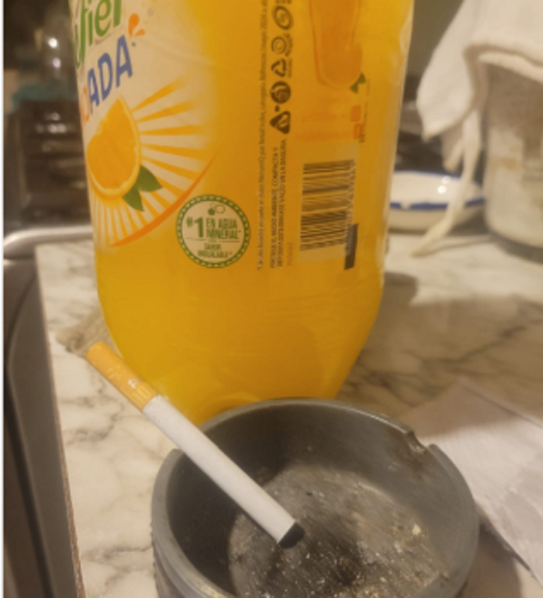 cigarros y refrescos