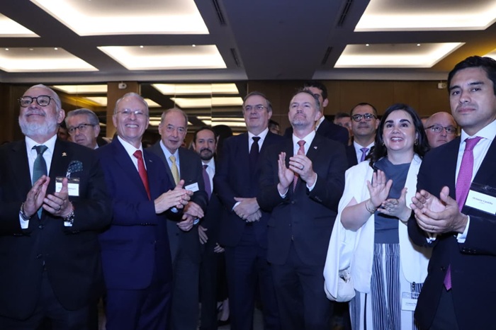 CCE y equipos negociados T-MEC