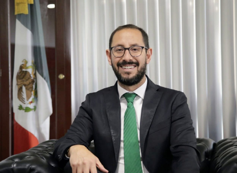 Gari Flores Hernández González